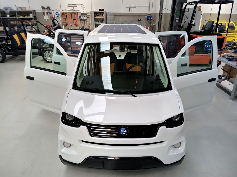 Reduced-I-FEVS-electric-vehicle-with-3D-printed-functional-prototype-parts